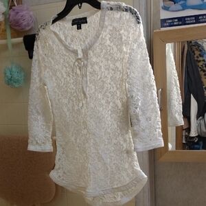 Almost Famous White Lace  Top with 3/4 Sleeves and Elegant Floral Design, .